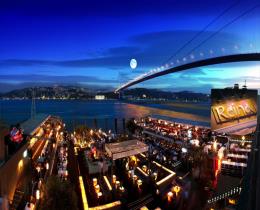 Reina Club & Restaurant